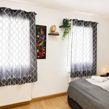Zentrale Beautiful In * Koblenz (Rhineland-Palatinate)